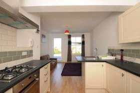 1 bedroom Flat to re...